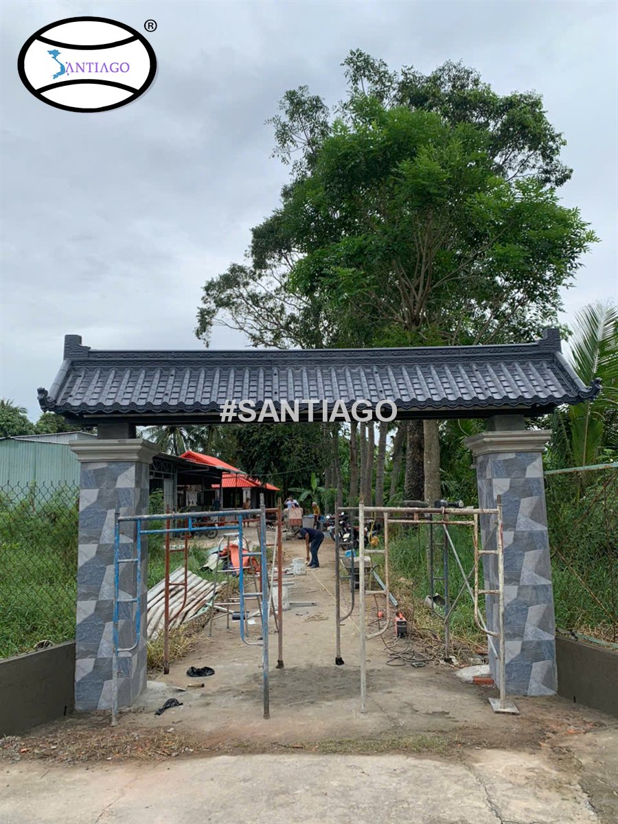 Cổng vườn lợp ngói nhựa âm dương