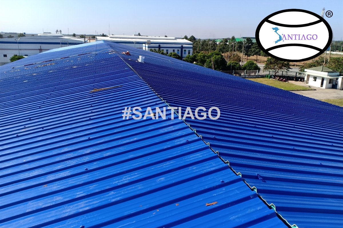 Mái kho hóa chất lợp tôn nhựa Santiago màu xanh dương