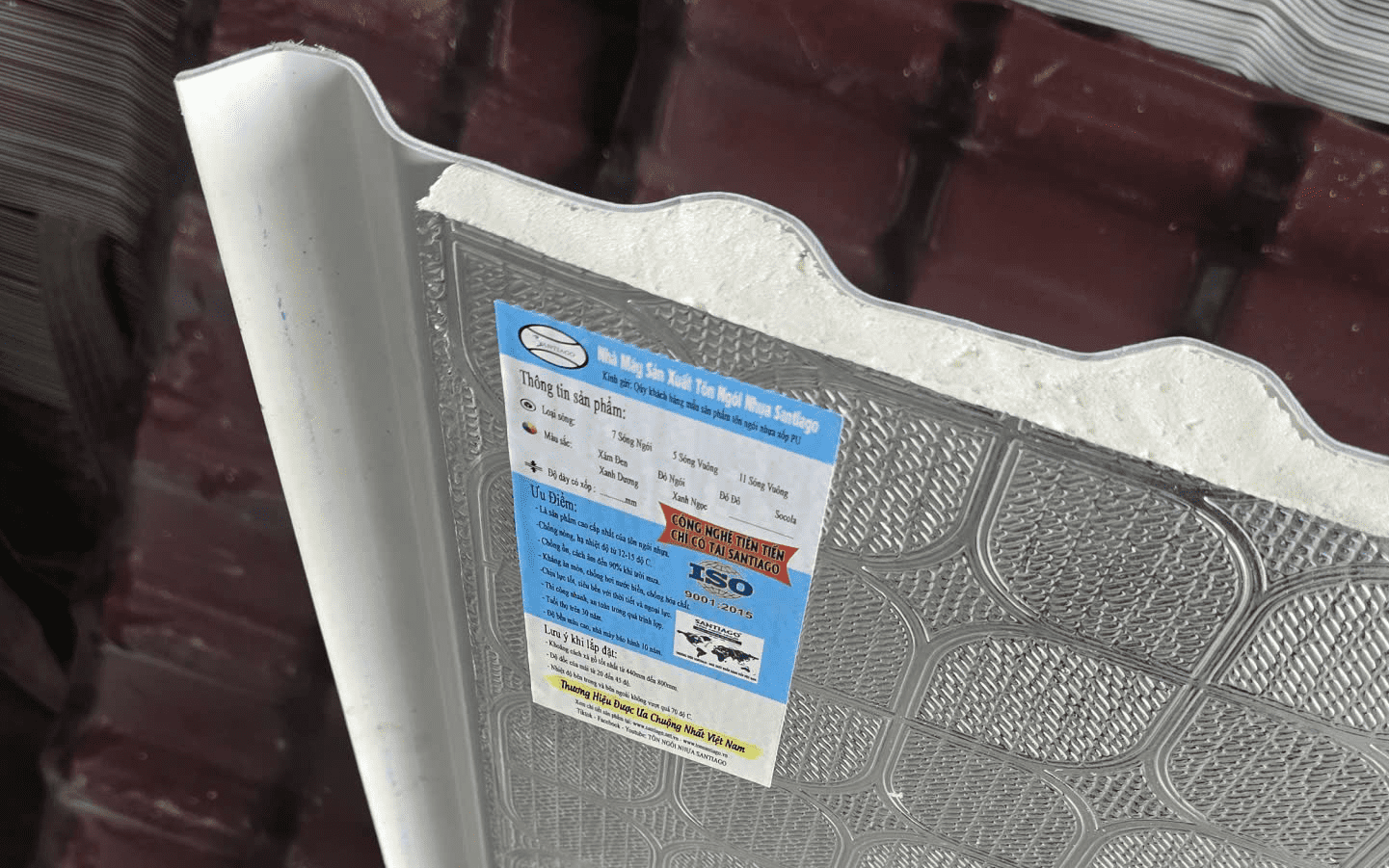 Tôn xốp cách nhiệt Santiago